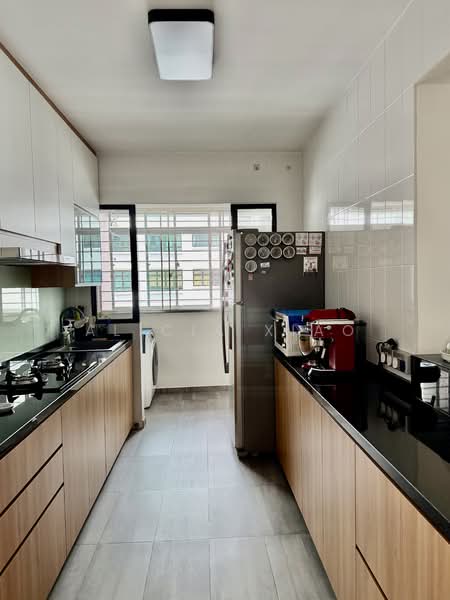 183B Boon Lay Avenue HDB Flat For Sale at S$ 688,888 | PropertyGuru Singapore - Kitchen