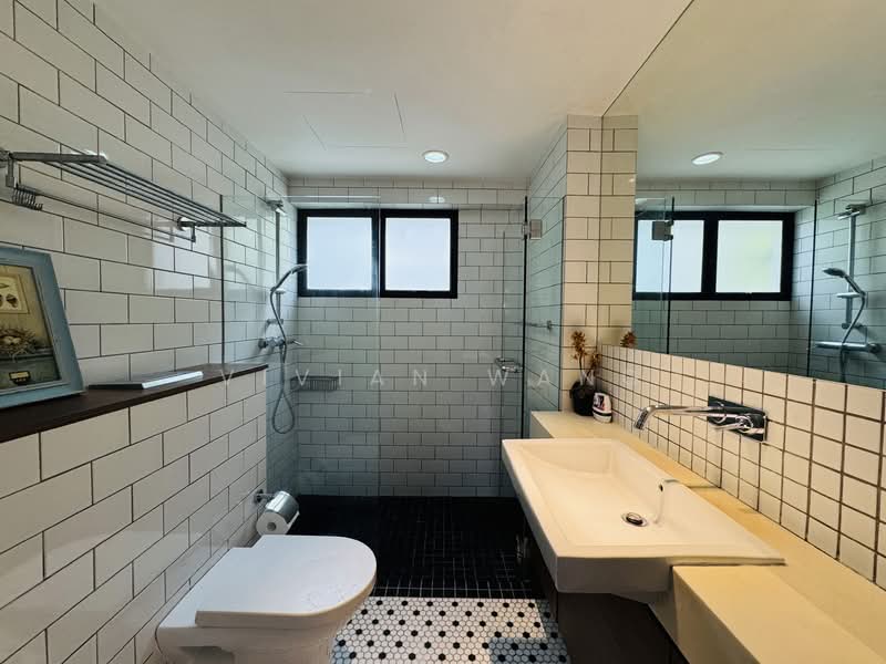 Braddell View Apartment For Sale at S$ 1,998,000 | PropertyGuru Singapore - Bathroom