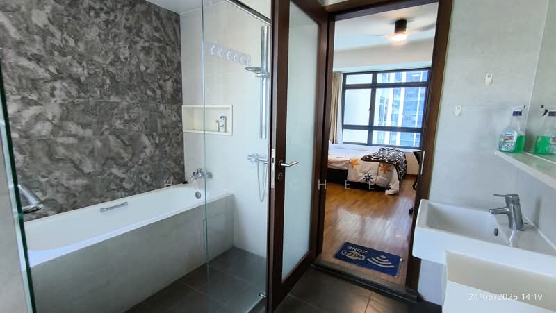City Square Residences, 12 Kitchener Link, Room Rental, 200 sqft, Condominium For Rent, by Hans Chee, 500092552 - Bathroom - PropertyGuru.com.sg