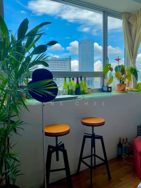 For Rent - Kerrisdale