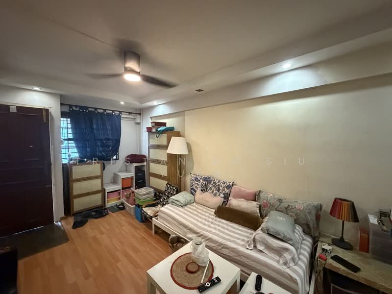 For Sale - 649 Ang Mo Kio Avenue 5