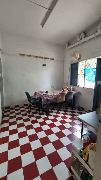 Lor lew lian Corner Terrace For Sale at S$ 5,500,000 | PropertyGuru Singapore - Dining Room