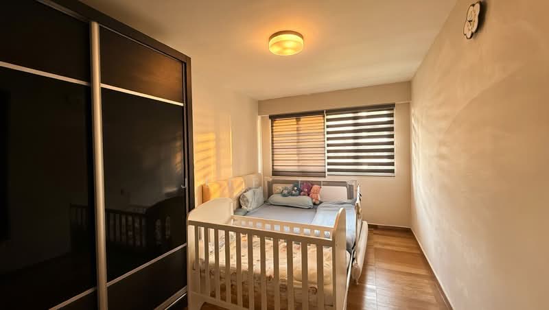 18C Circuit Road HDB Flat For Sale at S$ 979,000 | PropertyGuru Singapore - Bedroom