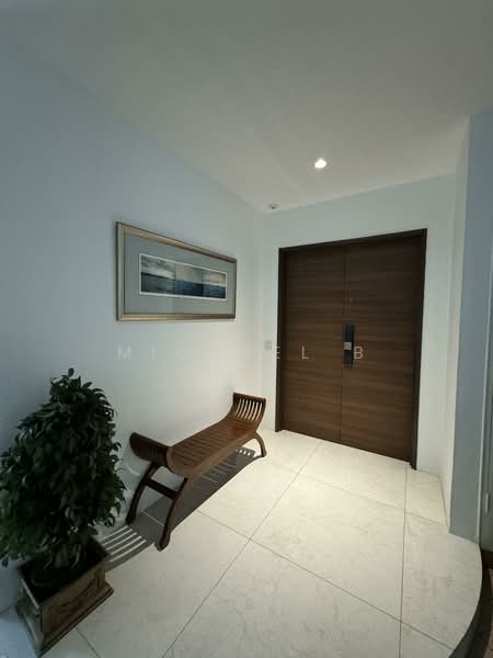 Regency Park Condominium For Sale at S$ 9,280,000 | PropertyGuru Singapore - Entrance