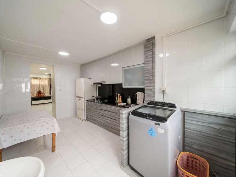 316 Hougang Avenue 7 HDB Flat For Sale at S$ 480,000 | PropertyGuru Singapore