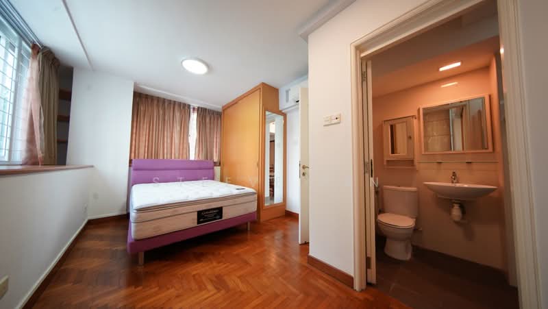 River Valley Apartment Apartment For Sale at S$ 1,050,000 | PropertyGuru Singapore - Bedroom