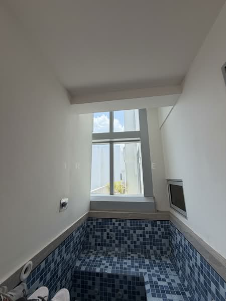 Queens Peak Condominium For Sale at S$ 9,800,000 | PropertyGuru Singapore - Interior