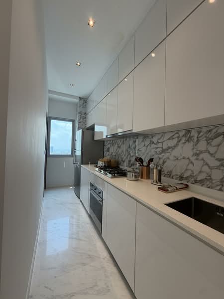 Queens Peak Condominium For Sale at S$ 9,800,000 | PropertyGuru Singapore