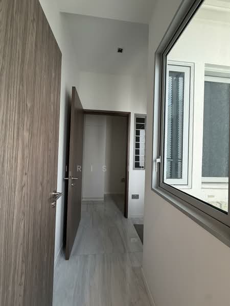 Queens Peak Condominium For Sale at S$ 9,800,000 | PropertyGuru Singapore