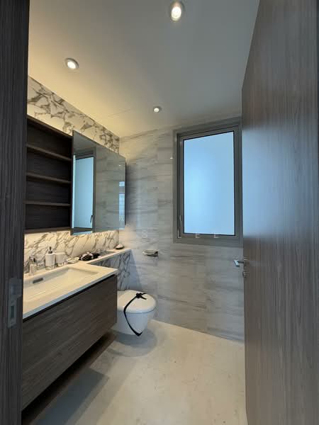 Queens Peak Condominium For Sale at S$ 9,800,000 | PropertyGuru Singapore