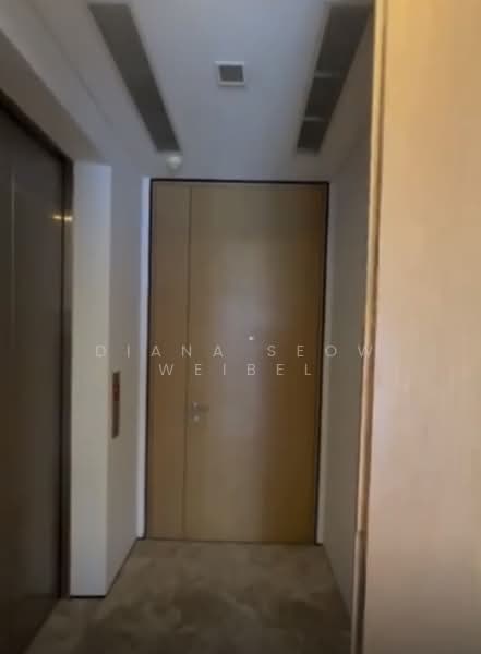 The Laurels @ Cairnhill Road Condominium For Sale at S$ 1,455,000 | PropertyGuru Singapore - Entrance