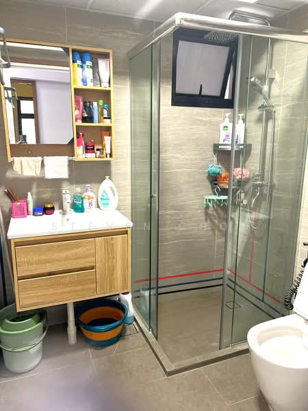 122B Tengah Drive, 122B Tengah Drive, Room Rental, 120 sqft, HDB Flat For Rent, by Steven Choo, 500092666 - Bathroom - PropertyGuru.com.sg