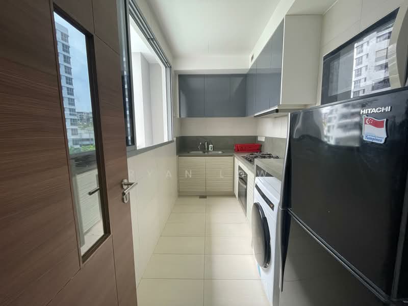 Arc at Tampines, 17 Tampines Avenue 8, 2 Bedrooms, 797 sqft, Executive Condominium For Rent, by Ryan Low, 500092674 - Kitchen - PropertyGuru.com.sg