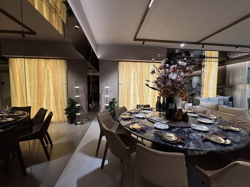 River Modern Condominium For Sale at S$ 5,995,000 | PropertyGuru Singapore - Dining Room