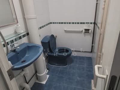 For Sale - 427 Clementi Avenue 3