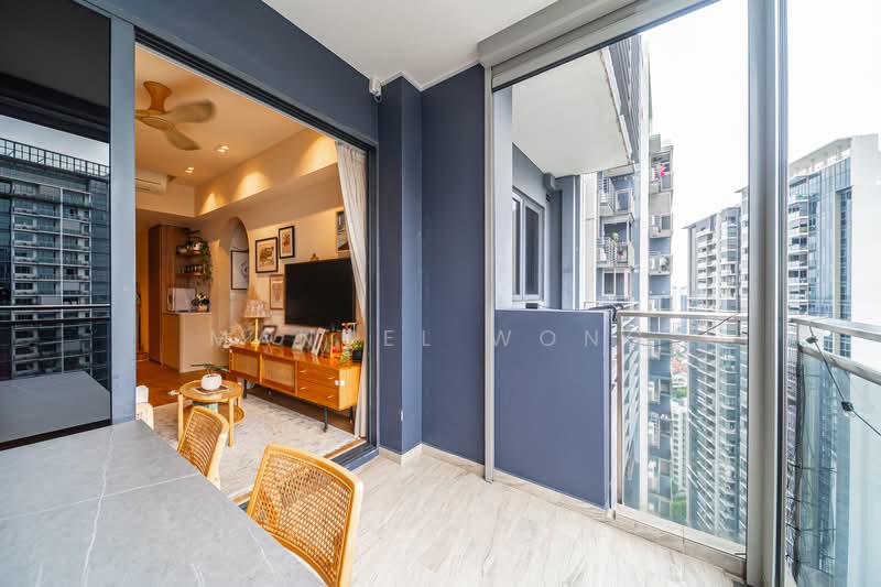 Parc Riviera Condominium For Sale at S$ 1,418,000 | PropertyGuru Singapore - Living Room