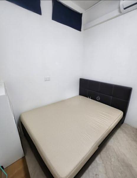 Emerald Garden, 33 Club Street, Boat Quay / Raffles Place / Marina, Room Rental, 100 sqft, Condominium For Rent, by Nigel Eng, 500092708 - Bedroom - PropertyGuru.com.sg