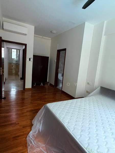 Sunhaven, 781 Upper Changi Road East, Room Rental, 200 sqft, Condominium For Rent, by Jay Low, 500092733 - Bedroom - PropertyGuru.com.sg