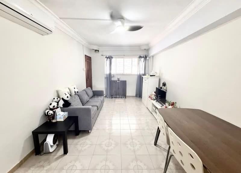 Hougang Central 3RM HDB, , 2 Bedrooms, 797 sqft, HDB Flat For Sale, by Sandy Ng, 500092741 - Living Room - PropertyGuru.com.sg