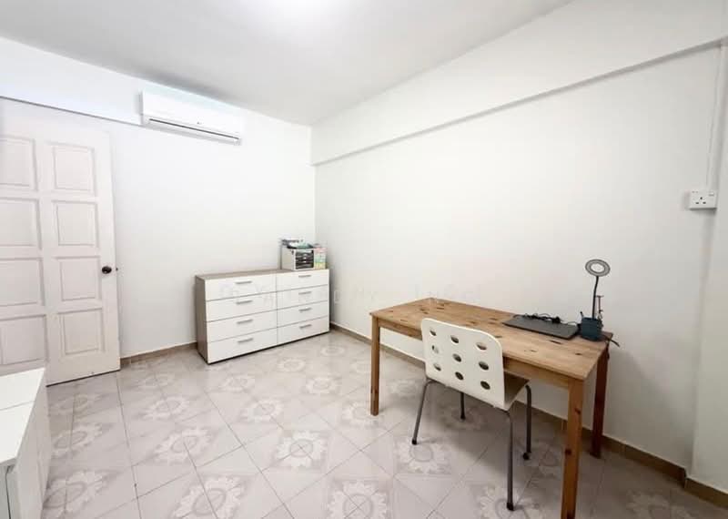 Hougang Central 3RM HDB, , 2 Bedrooms, 797 sqft, HDB Flat For Sale, by Sandy Ng, 500092741 - Study - PropertyGuru.com.sg