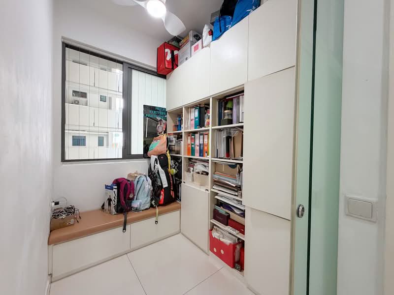 Sky Habitat Condominium For Sale at S$ 2,750,000 | PropertyGuru Singapore - Study