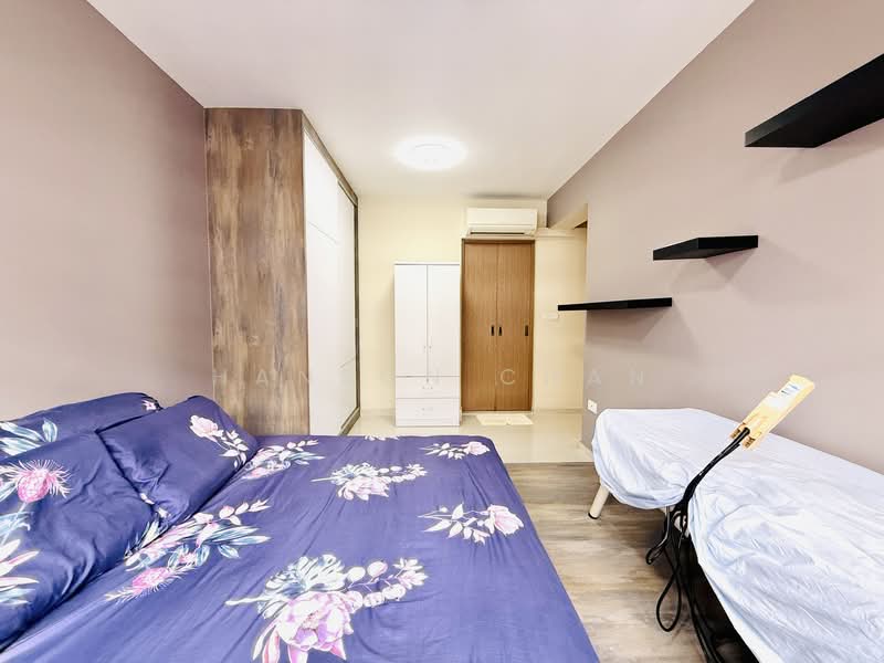 457A Sengkang West Road HDB Flat For Sale at S$ 798,000 | PropertyGuru Singapore - Bedroom