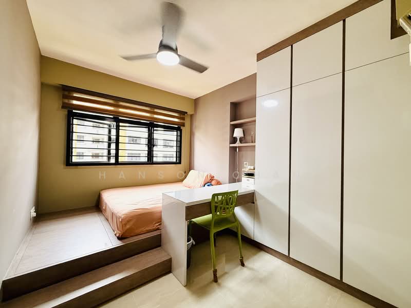 457A Sengkang West Road HDB Flat For Sale at S$ 798,000 | PropertyGuru Singapore - Bedroom
