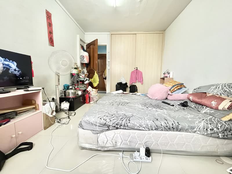 347 Woodlands Avenue 3, 347 Woodlands Avenue 3, 3 Bedrooms, 904 sqft, HDB Flat For Rent, by Alvin Toh, 500092771 - Bedroom - PropertyGuru.com.sg