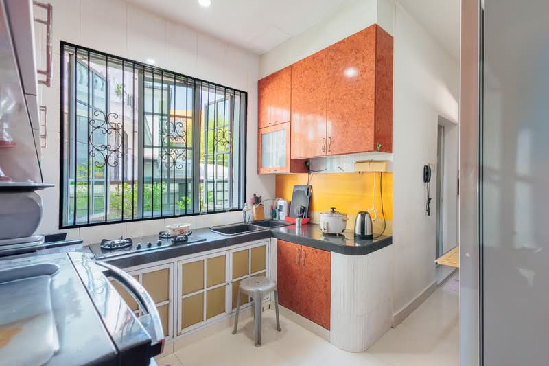 Jalan Leban Semi-Detached House For Sale at S$ 6,200,000 | PropertyGuru Singapore - Kitchen