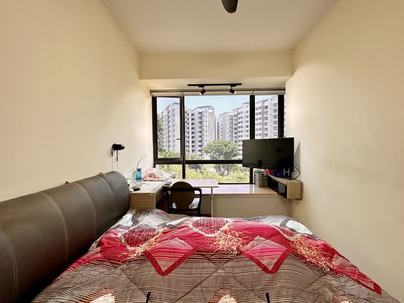 D'Nest Condominium For Sale at S$ 1,460,000 | PropertyGuru Singapore - Bedroom