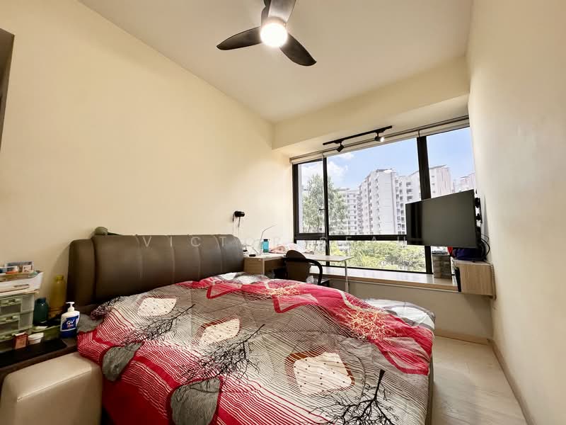 D'Nest Condominium For Sale at S$ 1,460,000 | PropertyGuru Singapore - Bedroom