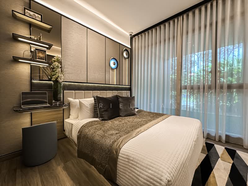 From $2.2k PSF 5-Bed 5-Bath in District 5 with Large Floor Size Condominium For Sale at S$ 3,906,000 | PropertyGuru Singapore - Junior Master Bedroom 1