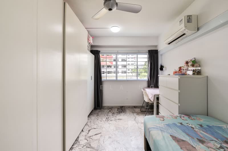 15 Eunos Crescent HDB Flat For Sale at S$ 750,000 | PropertyGuru Singapore - Bedroom