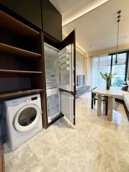 Jervois Prive Condominium For Sale at S$ 2,135,000 | PropertyGuru Singapore - Kitchen