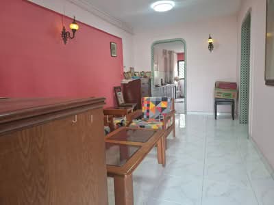 For Sale - 102 Jurong East Street 13