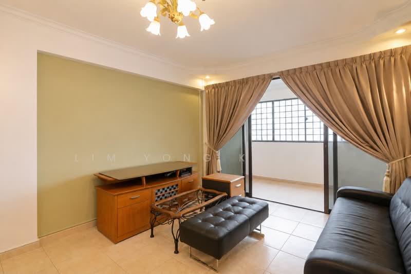 154 Gangsa Road, 154 Gangsa Road, 3 Bedrooms, 1,302 sqft, HDB Flat For Sale, by Lim Yong Keong, 500092853 - Living Room - PropertyGuru.com.sg