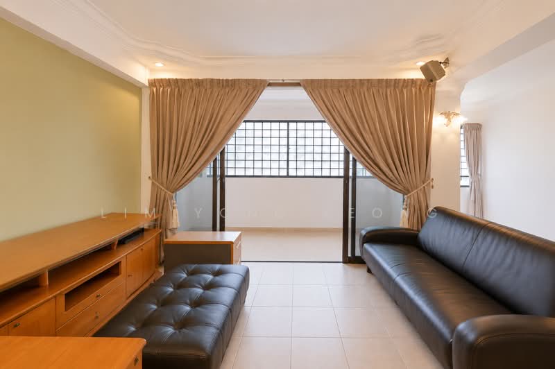 154 Gangsa Road, 154 Gangsa Road, 3 Bedrooms, 1,302 sqft, HDB Flat For Sale, by Lim Yong Keong, 500092853 - Living Room - PropertyGuru.com.sg