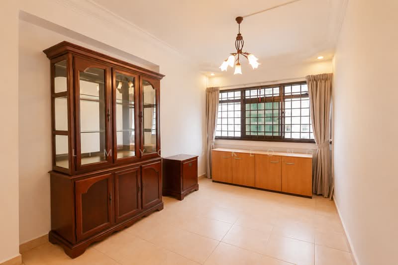 154 Gangsa Road, 154 Gangsa Road, 3 Bedrooms, 1,302 sqft, HDB Flat For Sale, by Lim Yong Keong, 500092853 - Living Room - PropertyGuru.com.sg