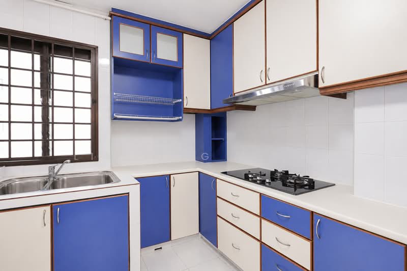 154 Gangsa Road, 154 Gangsa Road, 3 Bedrooms, 1,302 sqft, HDB Flat For Sale, by Lim Yong Keong, 500092853 - Kitchen - PropertyGuru.com.sg