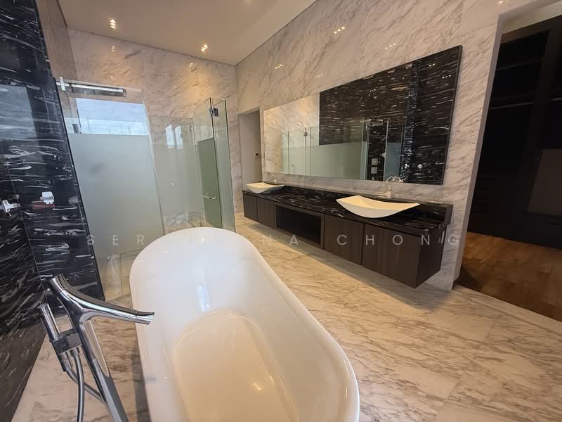 ⭐️WIDE FRONTAGE⭐️WELL-BUILT SEMI-D❤️1KM NYPS & RGPS Semi-Detached House For Sale at S$ 15,000,000 | PropertyGuru Singapore - Bathroom