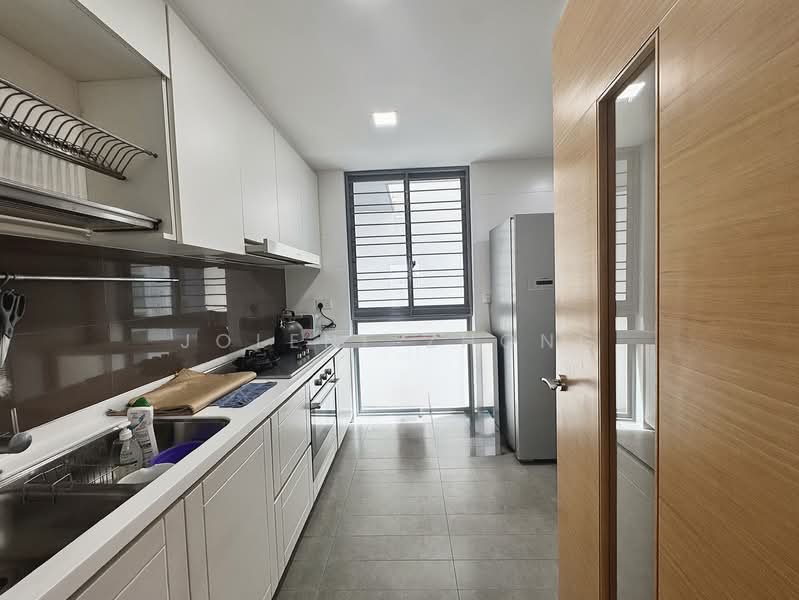 Double Bay Residences, 21B Simei Street 4, 4 Bedrooms, 1,561 sqft, Condominium For Rent, by Jolene Zhong, 500092864 - Kitchen - PropertyGuru.com.sg