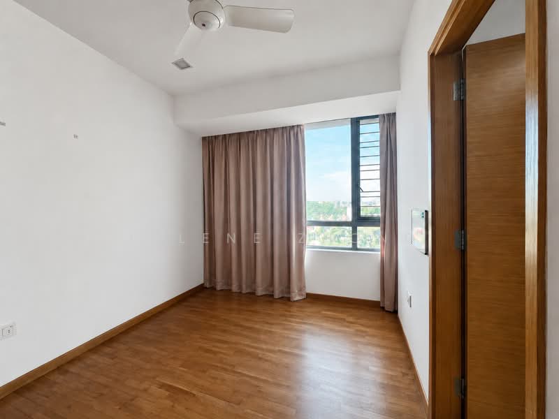 Double Bay Residences, 21B Simei Street 4, 4 Bedrooms, 1,561 sqft, Condominium For Rent, by Jolene Zhong, 500092864 - Bedroom - PropertyGuru.com.sg