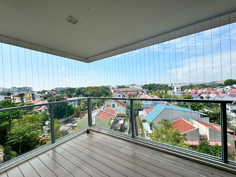 Double Bay Residences, 21B Simei Street 4, 4 Bedrooms, 1,561 sqft, Condominium For Rent, by Jolene Zhong, 500092864 - Balcony - PropertyGuru.com.sg