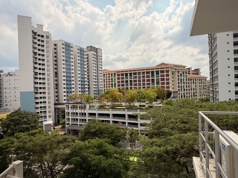 140A Corporation Drive HDB Flat For Sale at S$ 860,000 | PropertyGuru Singapore - Exterior