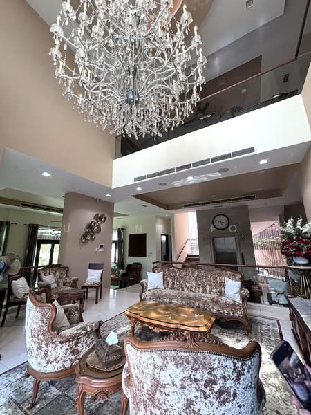 Siglap Avenue Detached House For Sale at S$ 16,999,999 | PropertyGuru Singapore - Living Room