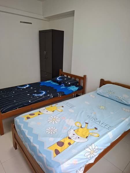 131 Jalan Bukit Merah, 131 Jalan Bukit Merah, Room Rental, 200 sqft, HDB Flat For Rent, by Alan Huy, 500092880 - Bedroom - PropertyGuru.com.sg
