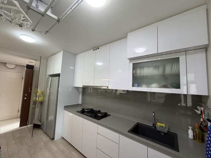 201B Punggol Field HDB Flat For Sale at S$ 718,000 | PropertyGuru Singapore - Kitchen