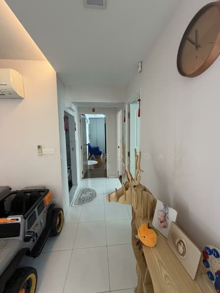 201B Punggol Field HDB Flat For Sale at S$ 718,000 | PropertyGuru Singapore - Interior