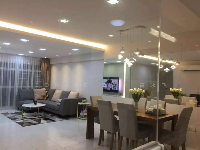 201B Punggol Field HDB Flat For Sale at S$ 718,000 | PropertyGuru Singapore - Living Room