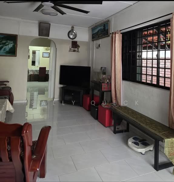 MacPherson Garden Estate Corner Terrace For Sale at S$ 4,200,000 | PropertyGuru Singapore - Living Room